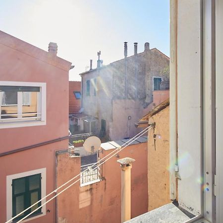 Casa Cici A 50 Mt Dal Mare Lägenhet Finale Ligure Exteriör bild