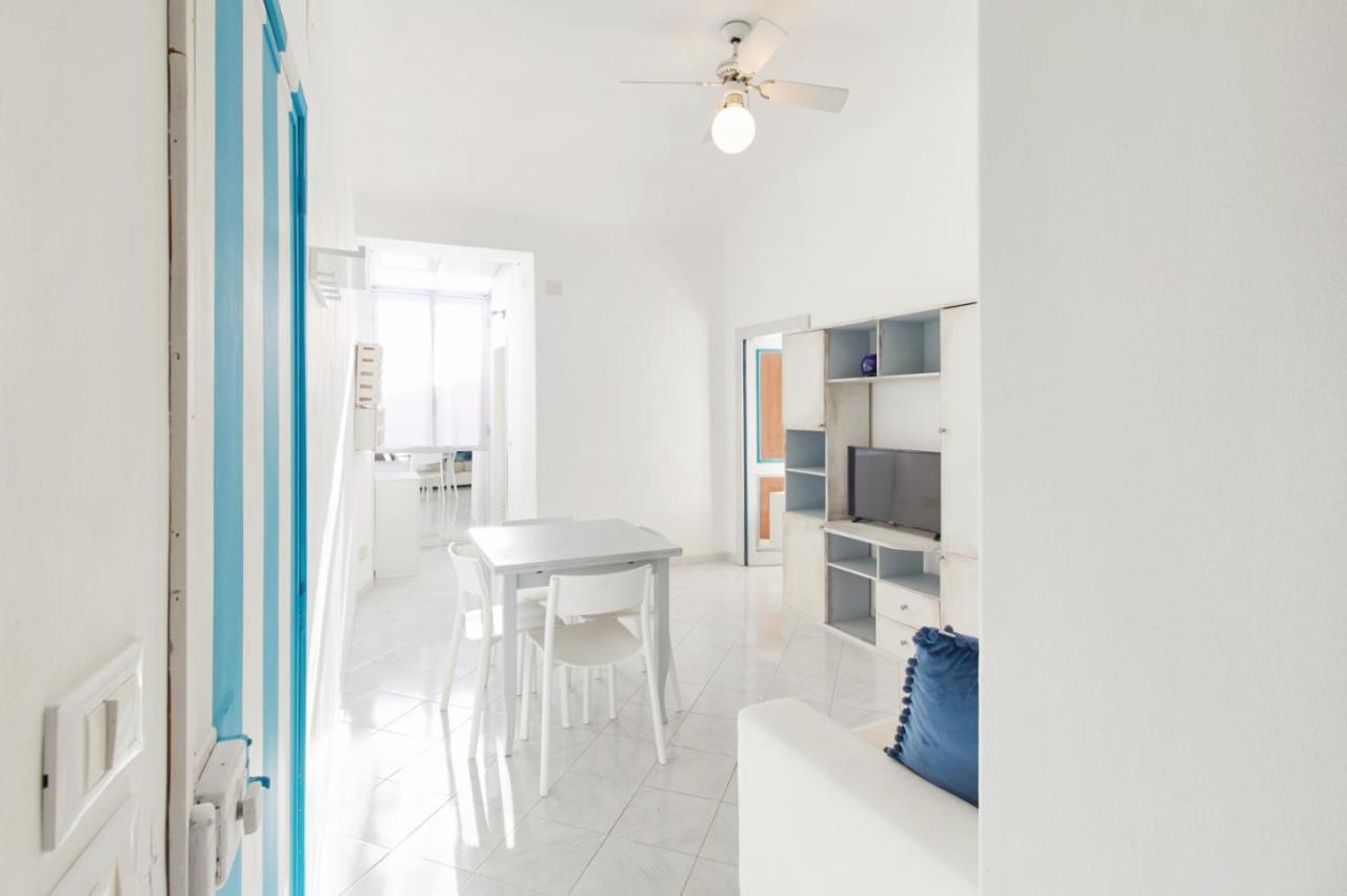 Casa Cici A 50 Mt Dal Mare Lägenhet Finale Ligure Exteriör bild