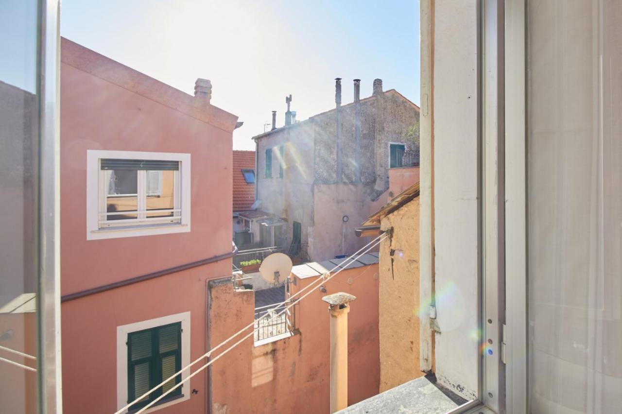Casa Cici A 50 Mt Dal Mare Lägenhet Finale Ligure Exteriör bild